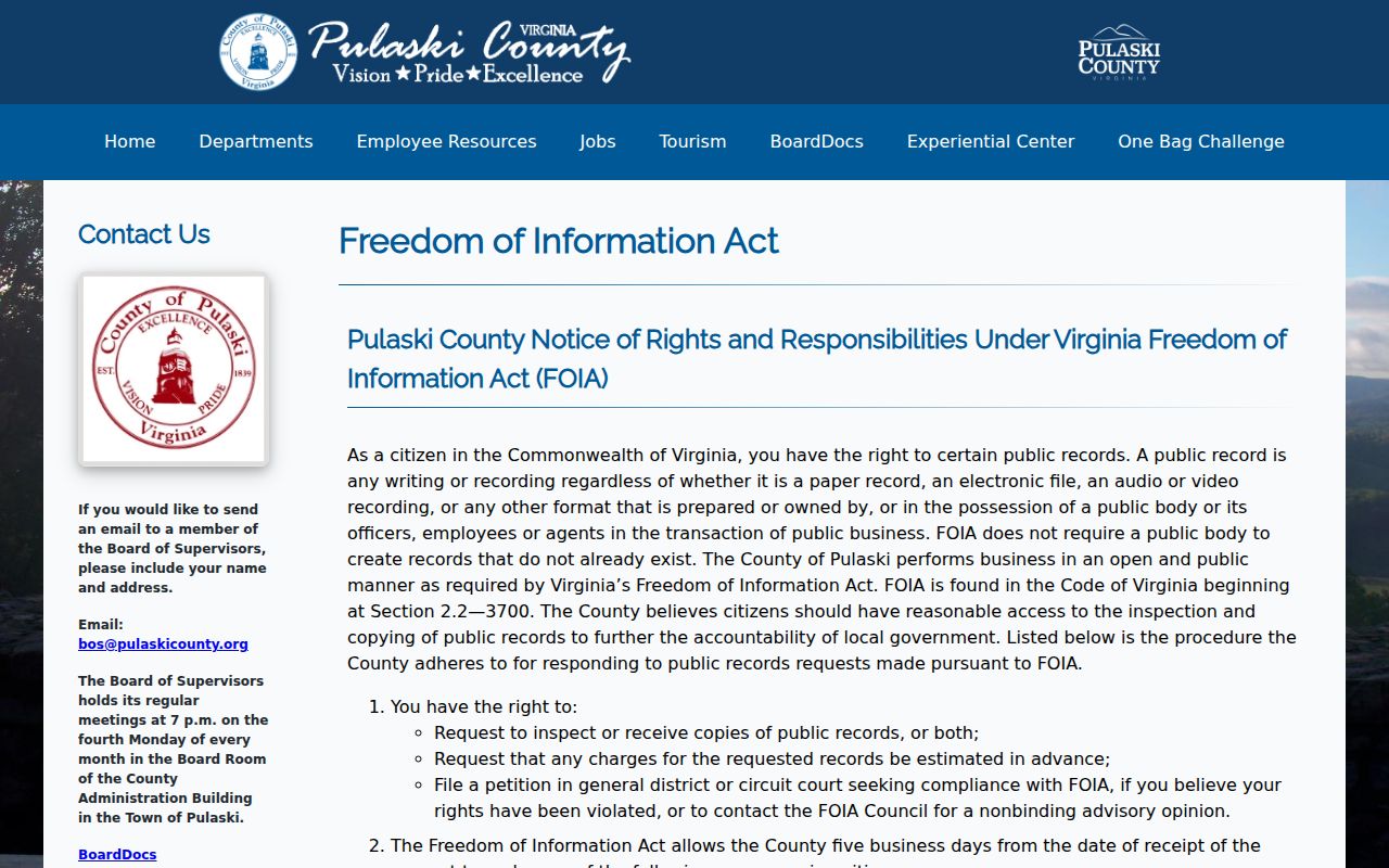 Pulaski County FOIA notice describing access, response timing, and request limits